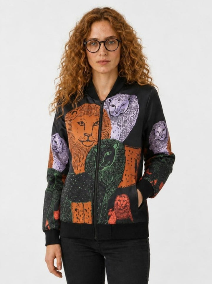 Bomber Sanastasia León corte relajado