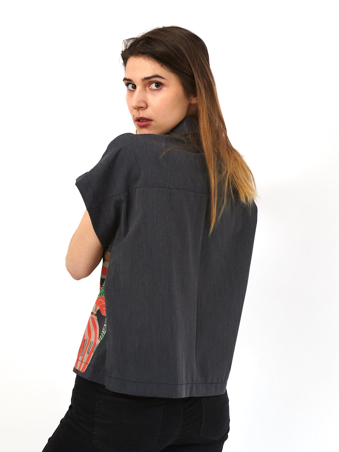 Blusa Sanastasia Negra Florero