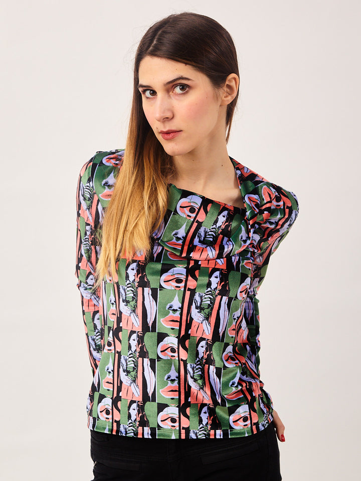 Polera manga larga cuello drapeado terciopelo